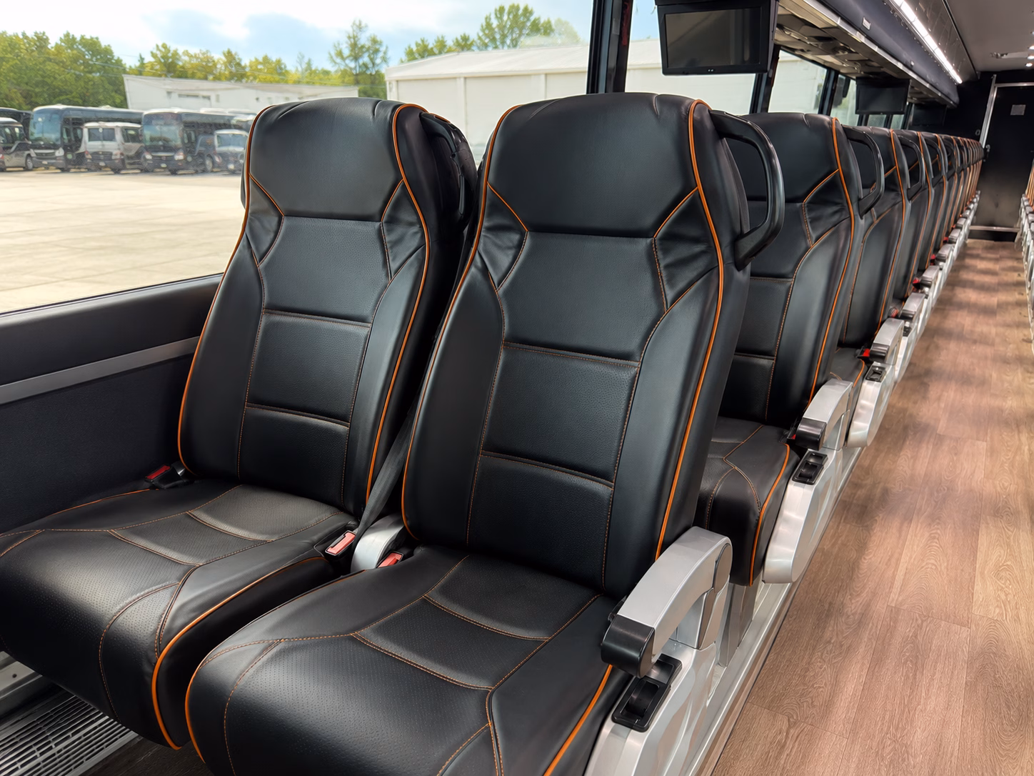 charter buses for lakeland senior high prom night