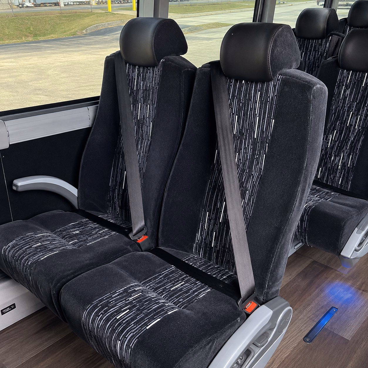 how the type of bus you choose changes the price in lakeland florida