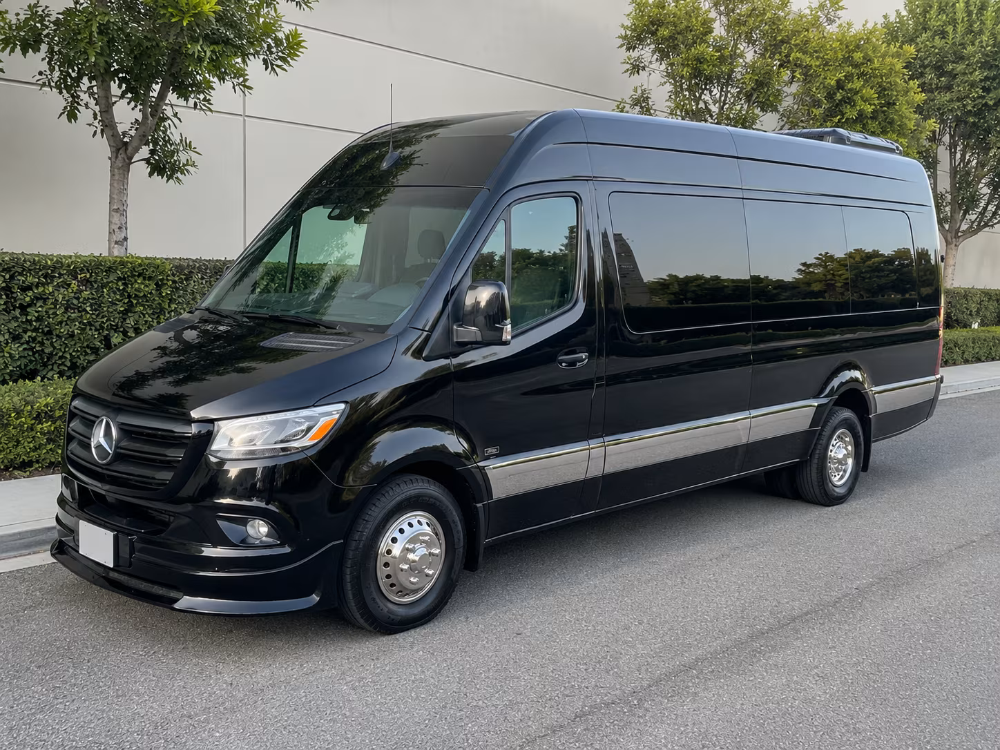 lakeland airport transportation onboard seating
