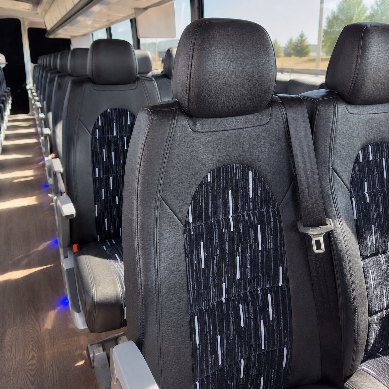 lakeland charter bus hero 2