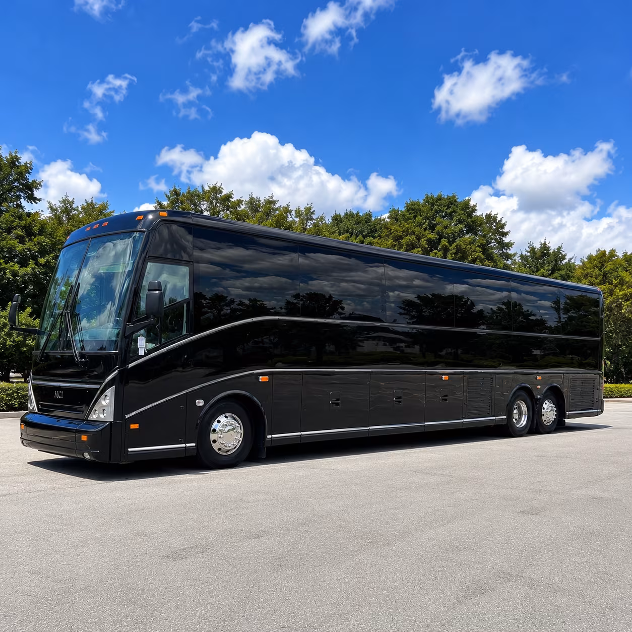 lakeland charter bus rental fleet
