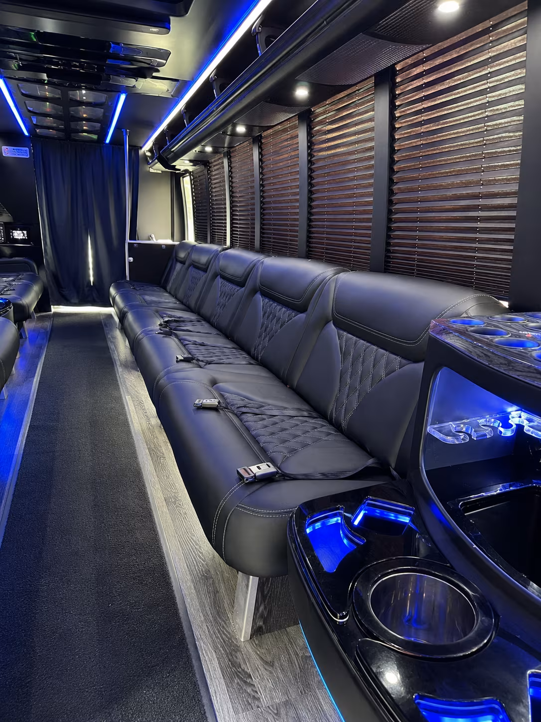 lakeland holiday party bus rental