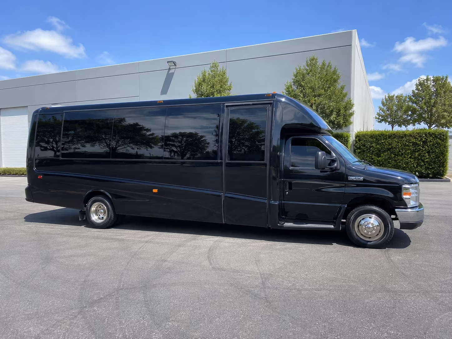 party buses for george jenkins high school prom groups