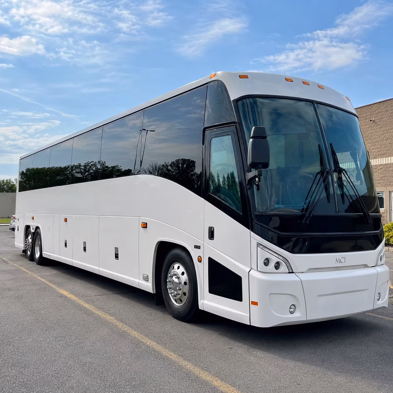 senior and accessibility friendly church buses in lakeland
