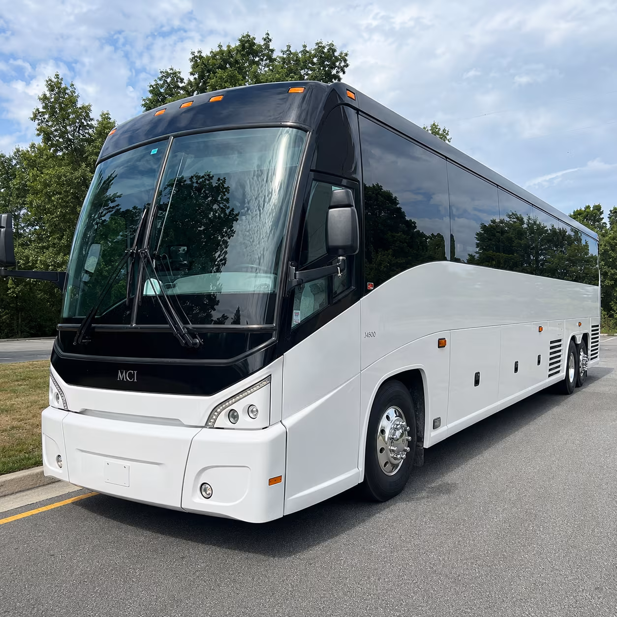 weekly worship shuttle buses for lakeland congregations